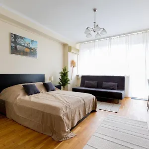 Apartment East Station - Baross 1 & 2